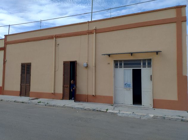 casa indipendente in vendita a Salice Salentino