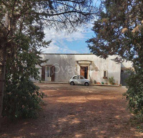casa indipendente in vendita a Salice Salentino