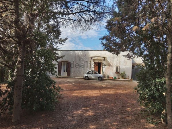 casa indipendente in vendita a Salice Salentino