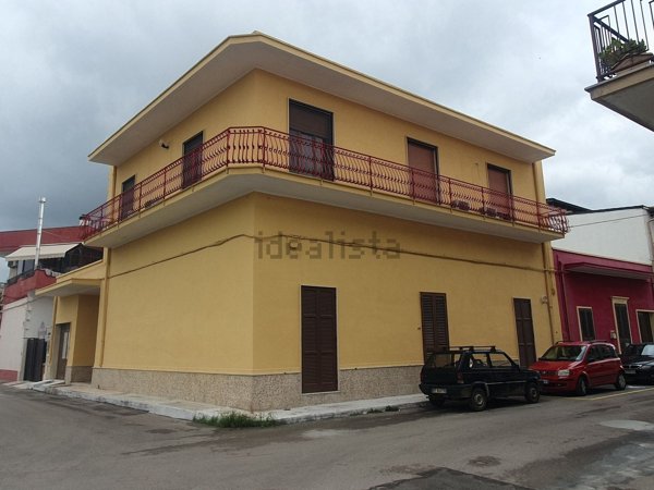 casa indipendente in vendita a Salice Salentino