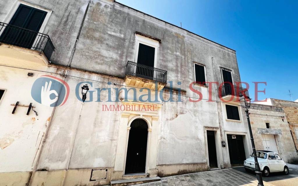 casa indipendente in vendita a Salice Salentino