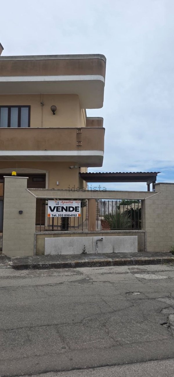 casa indipendente in vendita a Salice Salentino