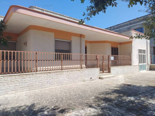 casa indipendente in vendita a Salice Salentino