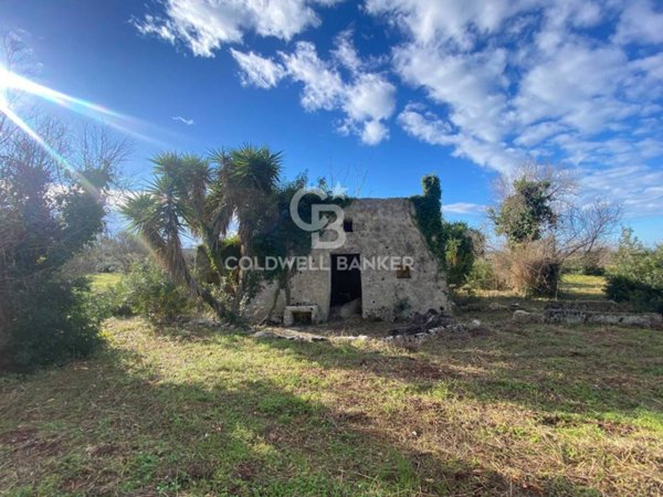 casa indipendente in vendita a Salve