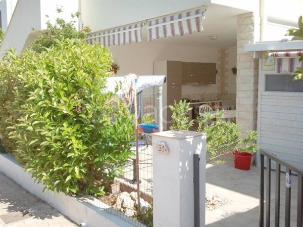 appartamento in vendita a Salve in zona Torre Pali