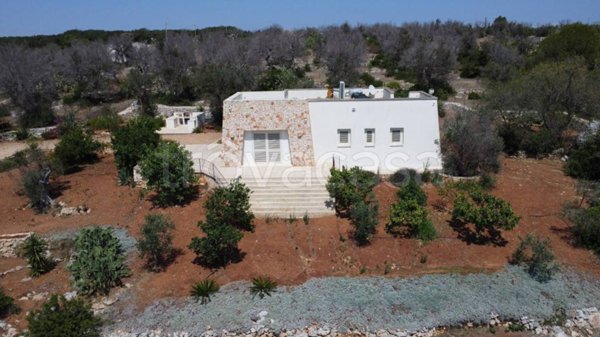 casa indipendente in vendita a Salve