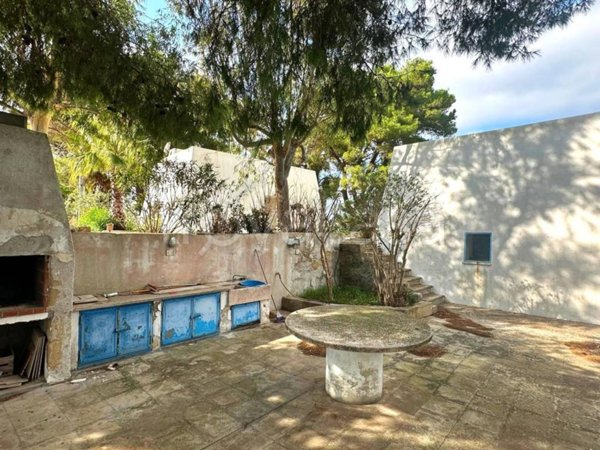 casa indipendente in vendita a Salve