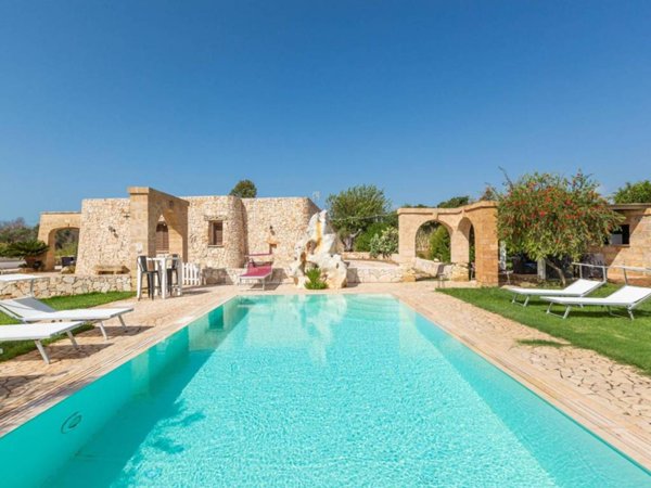 casa indipendente in vendita a Salve