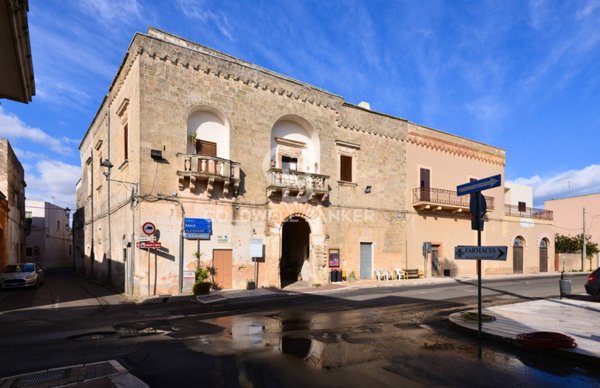 casa indipendente in vendita a Salve in zona Marina di Pescoluse