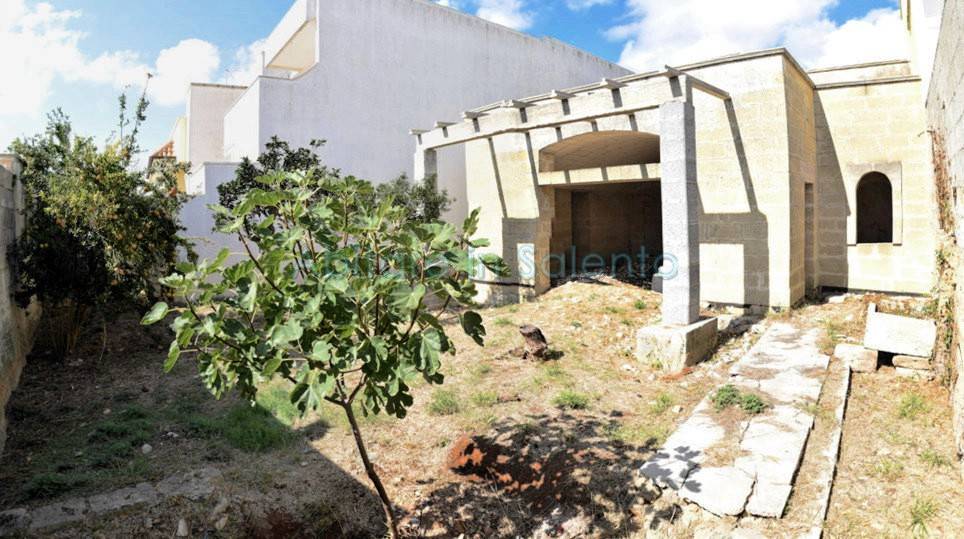 casa indipendente in vendita a Salve