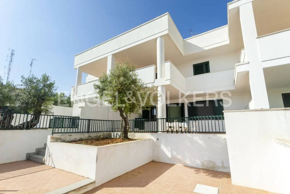 casa indipendente in vendita a Salve in zona Marina di Pescoluse