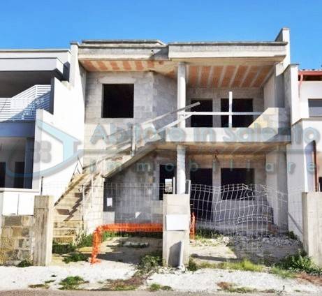casa indipendente in vendita a Salve