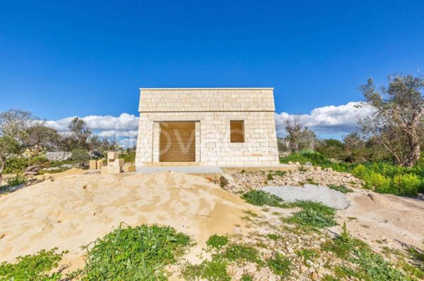 casa indipendente in vendita a Salve