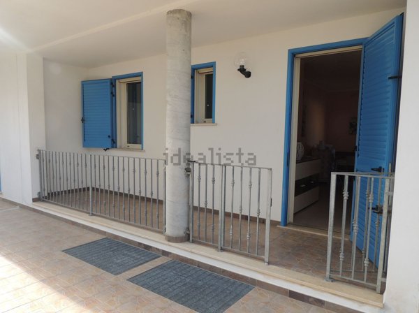 appartamento in vendita a Salve in zona Torre Pali