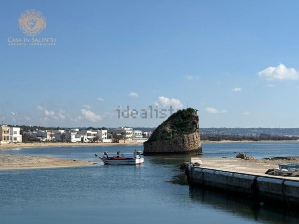 appartamento in vendita a Salve in zona Torre Pali