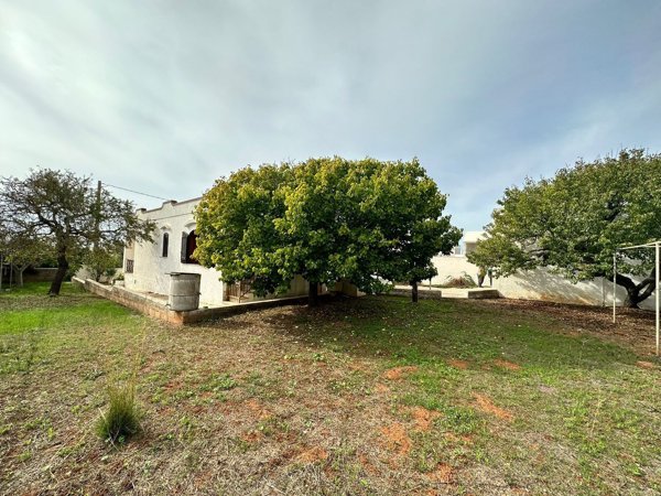 casa indipendente in vendita a Salve in zona Torre Pali
