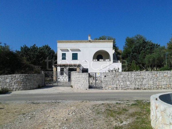 casa indipendente in vendita a Salve