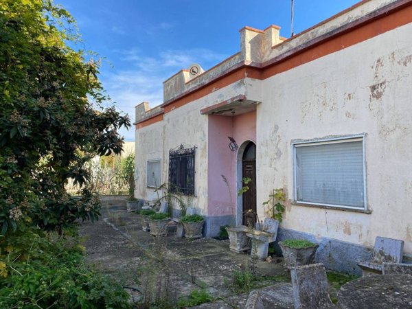 casa indipendente in vendita a Salve