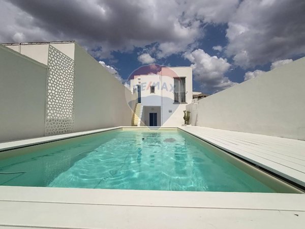 casa indipendente in vendita a Salve