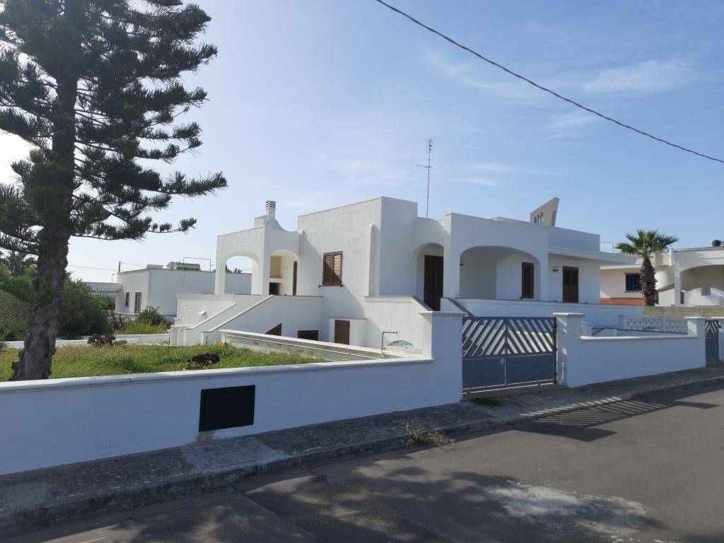 casa indipendente in vendita a Salve
