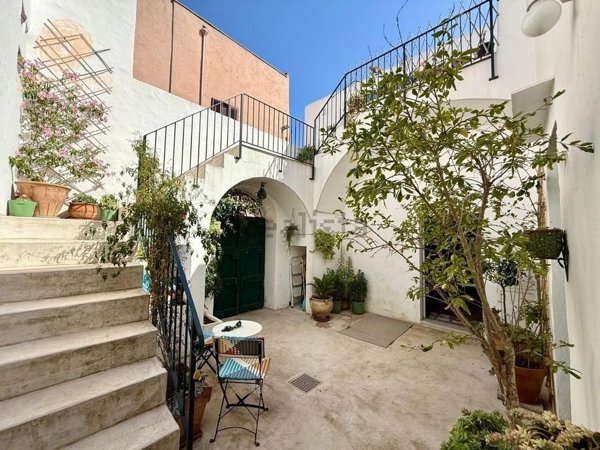casa indipendente in vendita a Salve