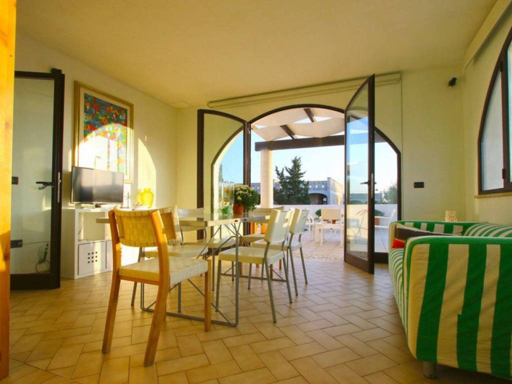 appartamento in vendita a Salve in zona Torre Pali