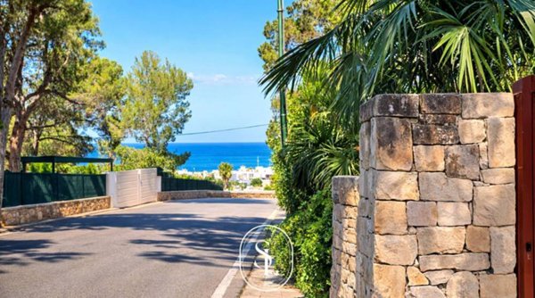 casa indipendente in vendita a Salve