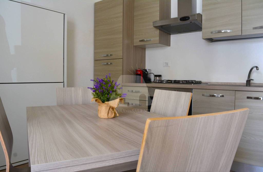 casa indipendente in vendita a Salve in zona Torre Pali