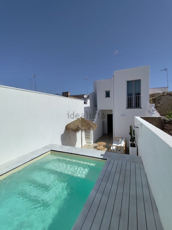 casa indipendente in vendita a Salve