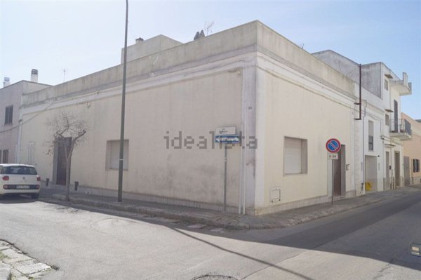 casa indipendente in vendita a Salve