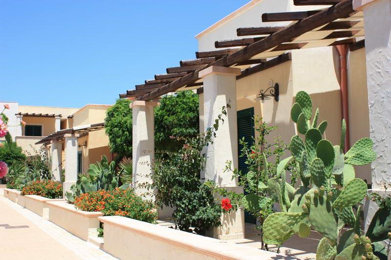 multiproprieta in vendita a Salve in zona Lido Marini