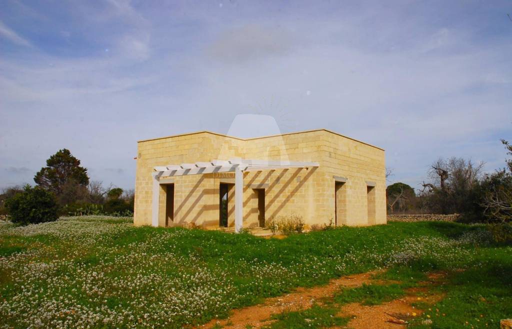 casa indipendente in vendita a Salve