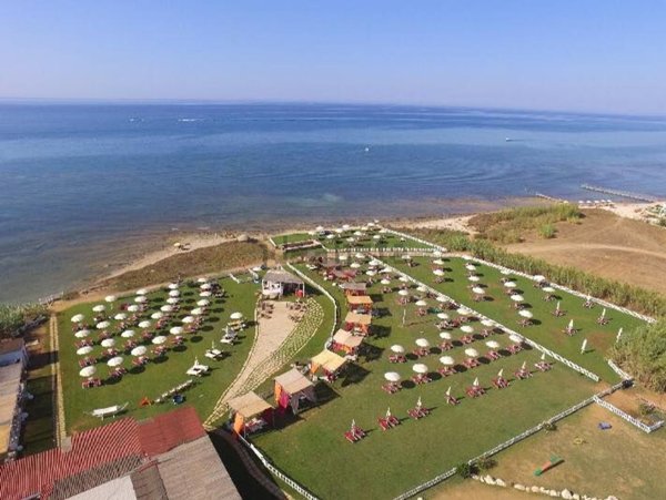 locale di sgombero in vendita a Salve in zona Marina di Pescoluse