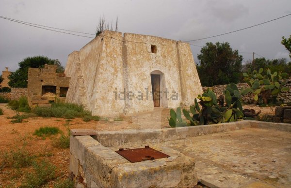 casa indipendente in vendita a Salve