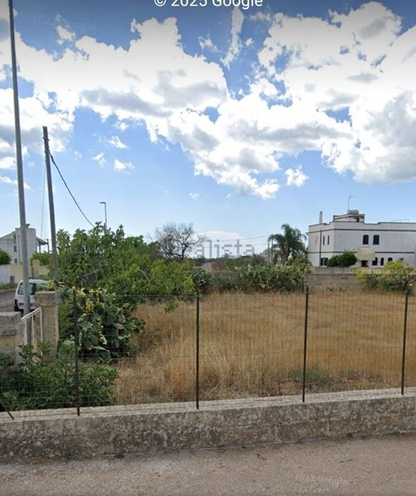 terreno edificabile in vendita a Salve in zona Marina di Pescoluse