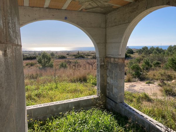 casa indipendente in vendita a Salve