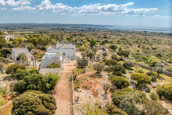 casa indipendente in vendita a Salve