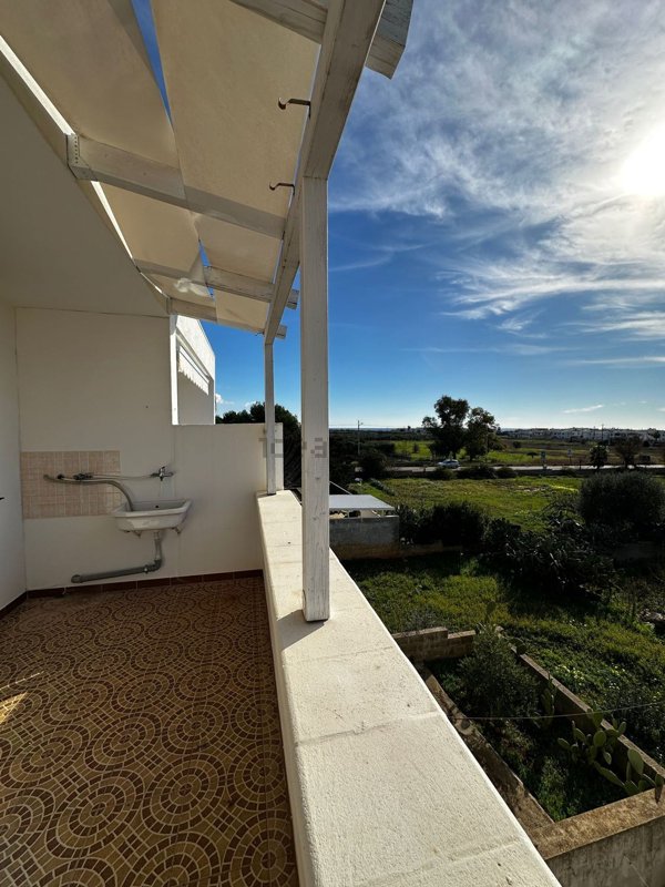 appartamento in vendita a Salve in zona Torre Pali