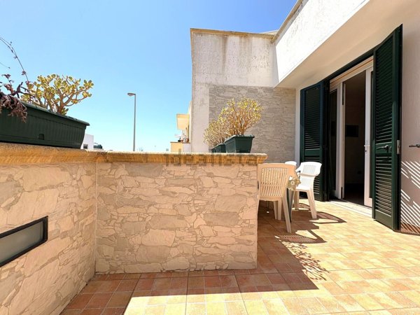 appartamento in vendita a Salve in zona Lido Marini