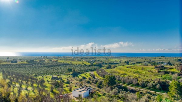 casa indipendente in vendita a Salve