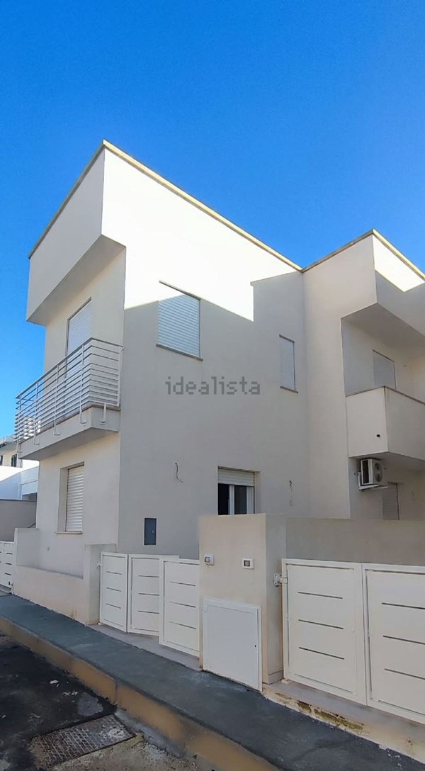 appartamento in vendita a Salve in zona Torre Pali