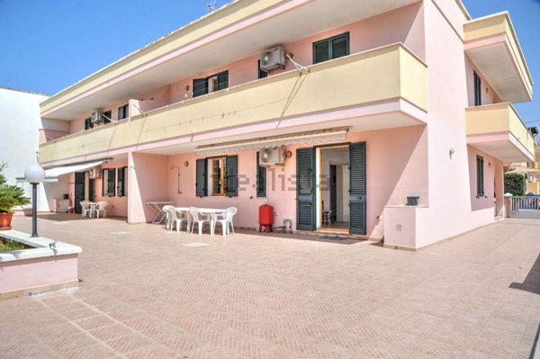 appartamento in vendita a Salve in zona Torre Pali