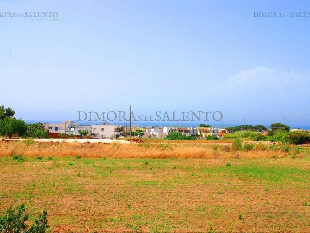 casa indipendente in vendita a Salve in zona Torre Pali