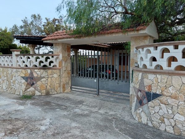 casa indipendente in vendita a Salve