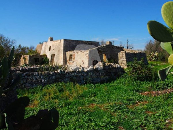 casa indipendente in vendita a Salve
