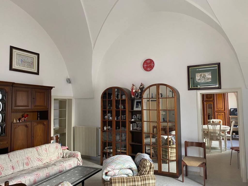 casa indipendente in vendita a Salve in zona Marina di Pescoluse