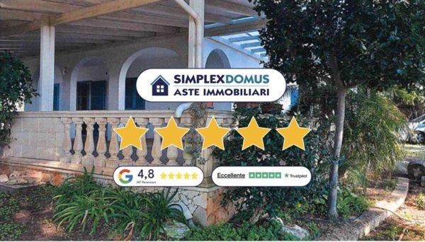 casa indipendente in vendita a Salve in zona Torre Pali