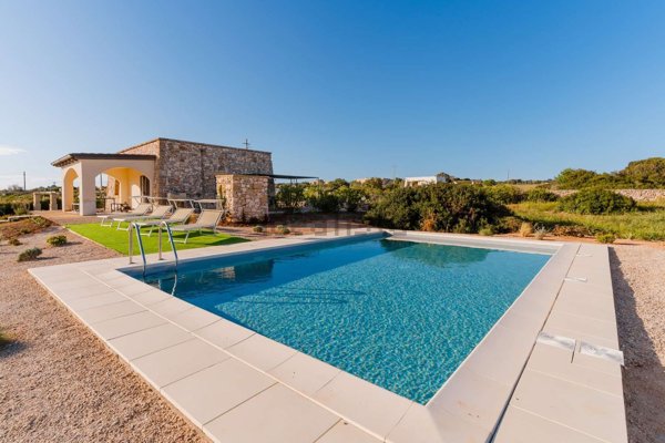 appartamento in vendita a Salve in zona Lido Marini