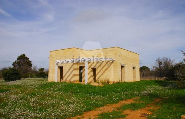 casa indipendente in vendita a Salve