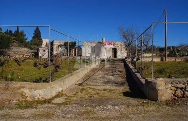 casa indipendente in vendita a Salve